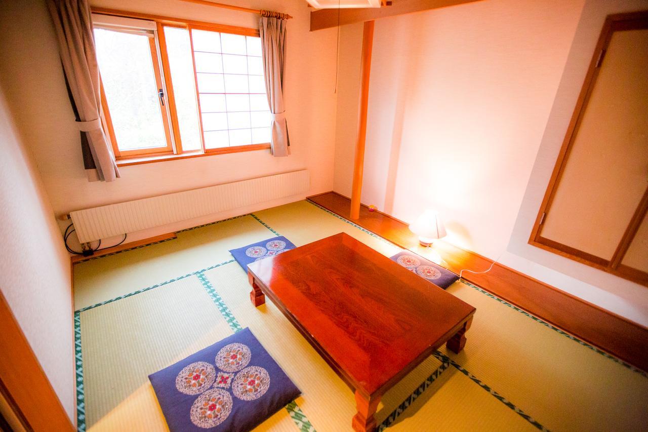 Rusutsu Lodges Pension Lilla Huset Niseko Ngoại thất bức ảnh